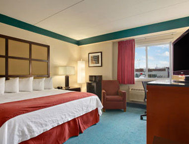 Days Inn By Wyndham Southington Dış mekan fotoğraf